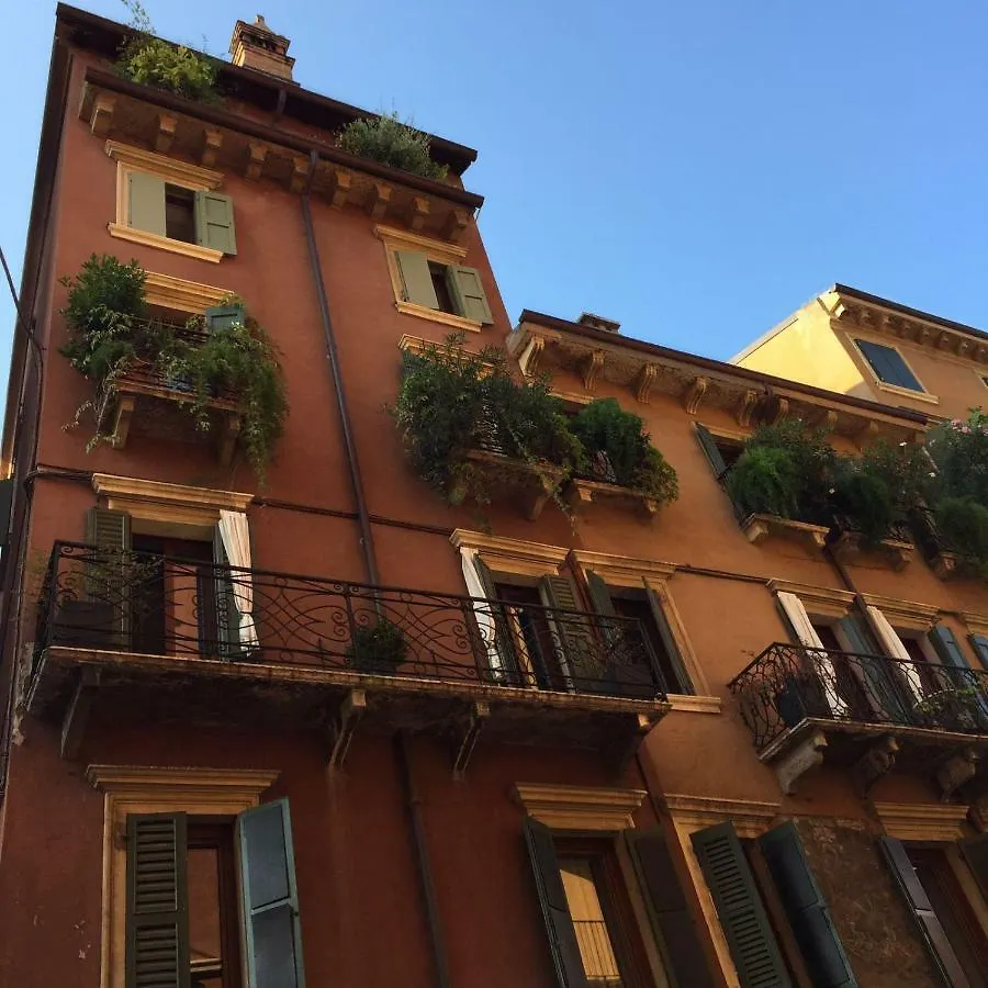 Appartamento In Casa Verona